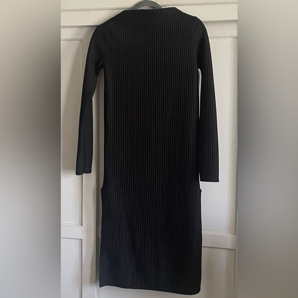 Pretty Little Thing Black Long Sleeve Maxi Dress. Pre-Owned. - Picture 2 of 7